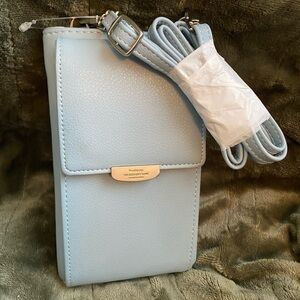 NEW Prettyzys Light Blue Women's Crossbody Wallet ID Slots Credit Card Zipper